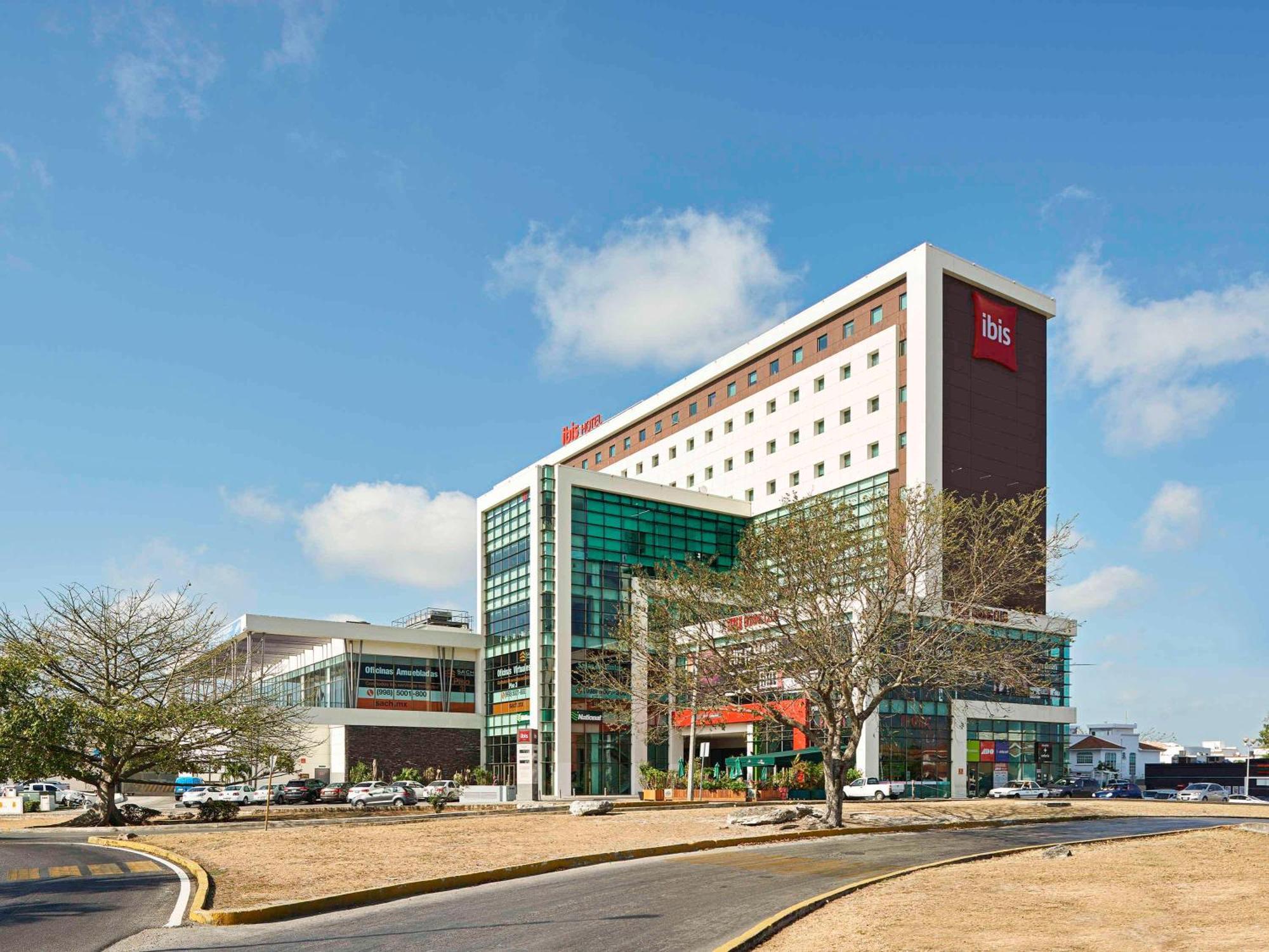 Ibis Cancun Centro Exteriör bild
