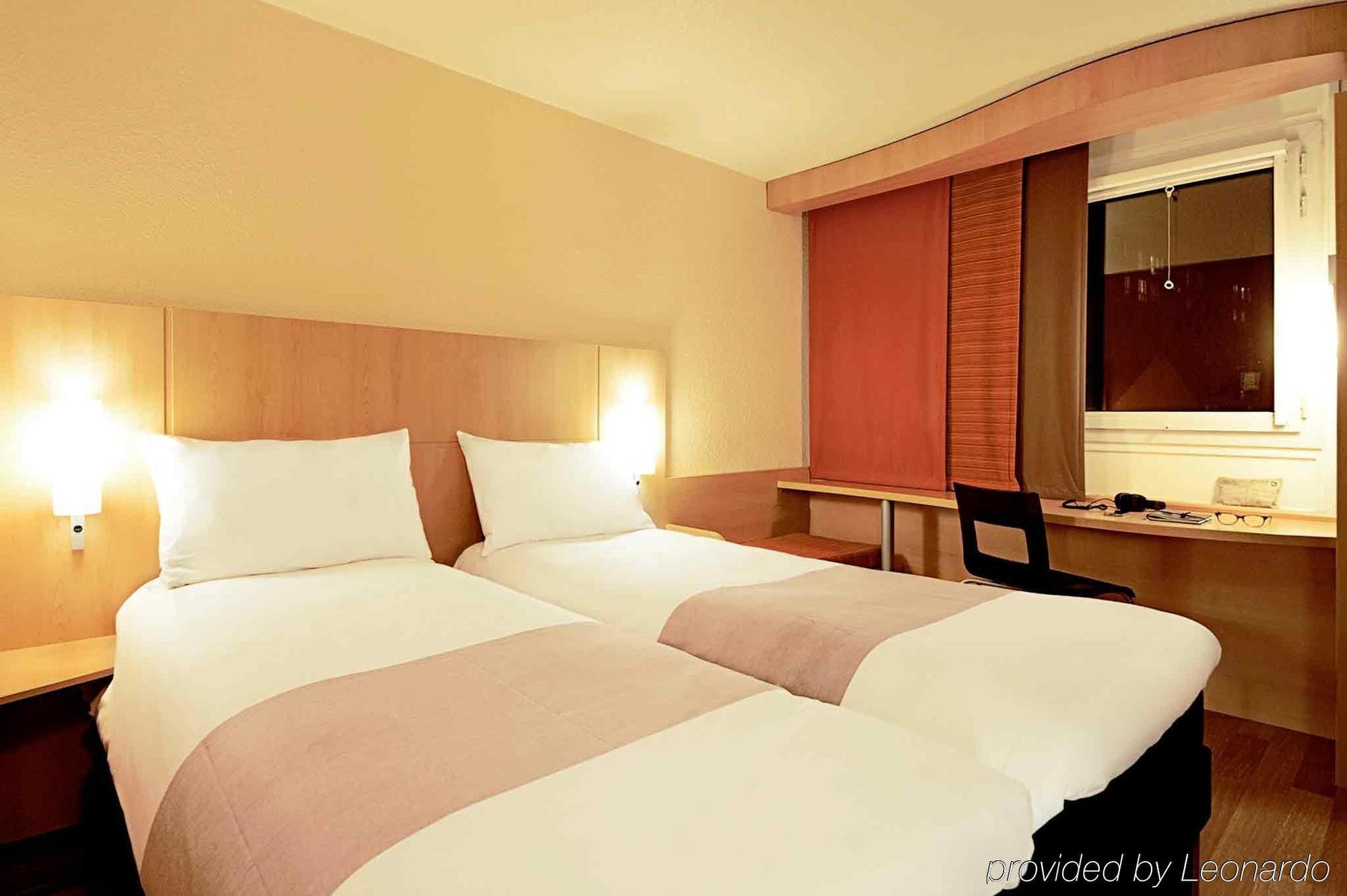 Ibis Cancun Centro Exteriör bild